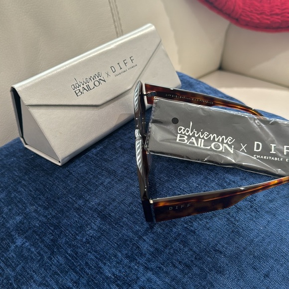 Diff sunglasses brand new - Picture 2 of 3